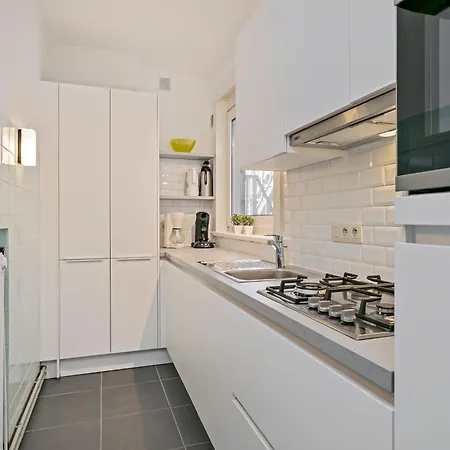 In Near Seafront 블랑켄베르크