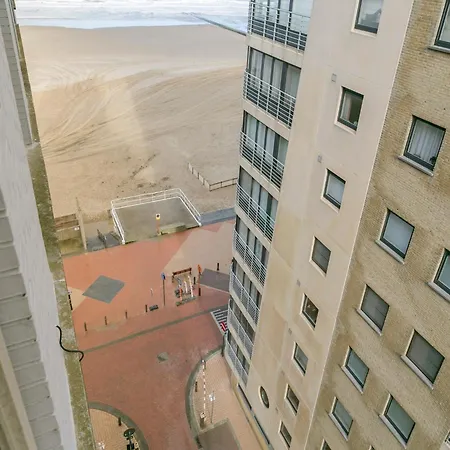 In Near Seafront Apartment