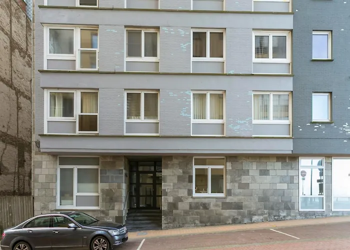 In Near Seafront Apartment *