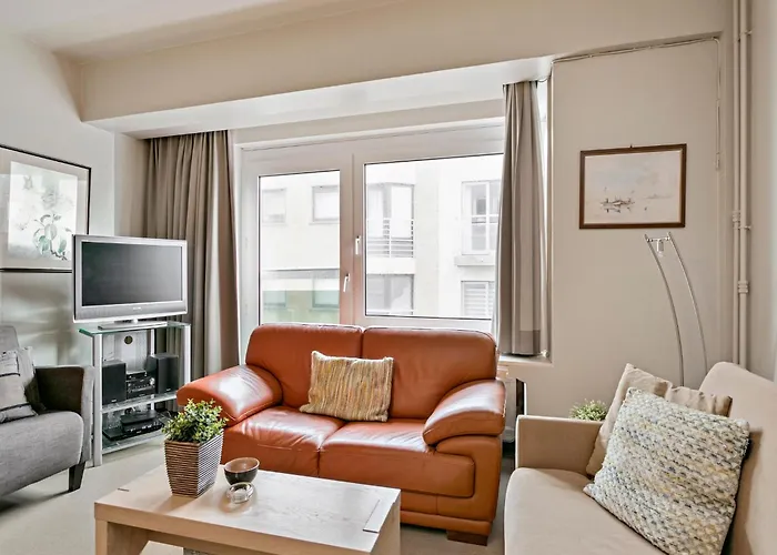 Apartment In Near Seafront