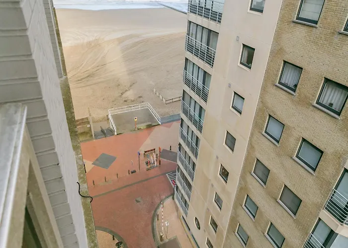 In Near Seafront Apartment